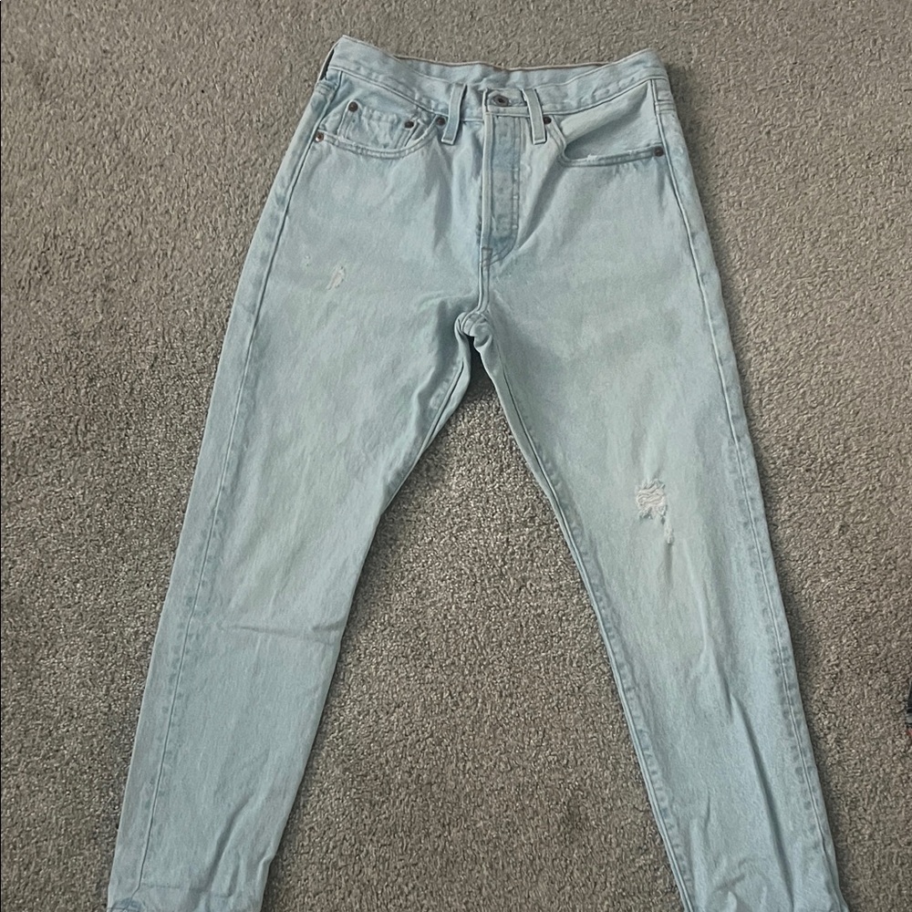 Levi's Light Blue Cropped Jeans